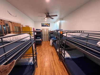 Auberge PVT Hostel — photo 4